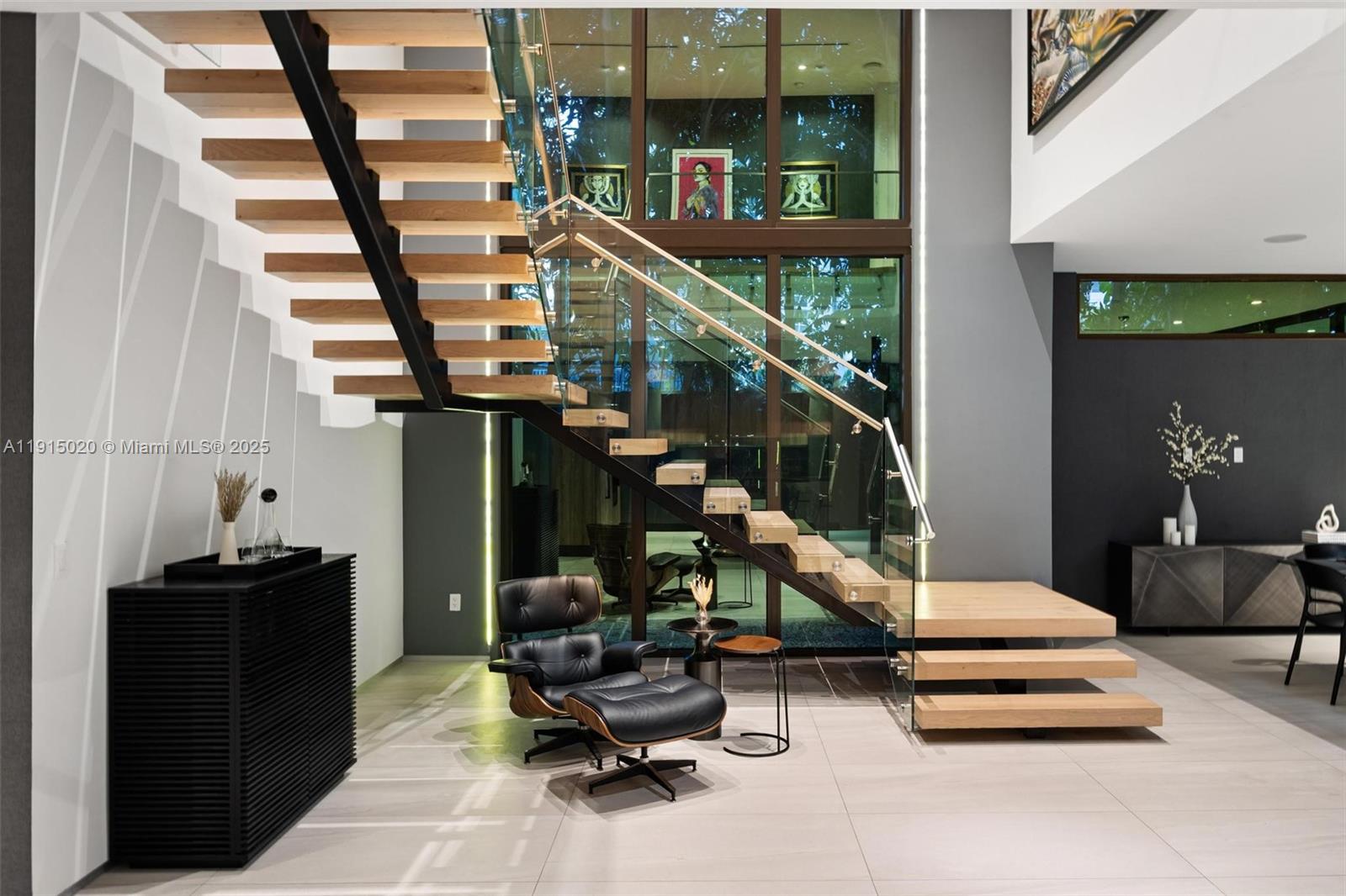 77 SW 18th Ter #N/A Miami, FL 33129