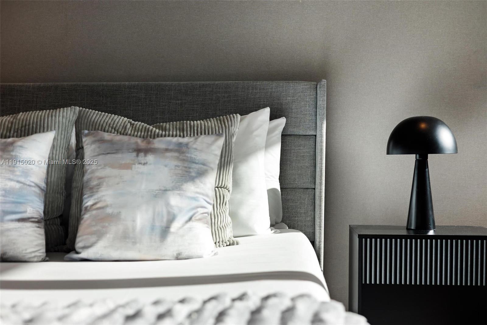 77 SW 18th Ter #N/A Miami, FL 33129