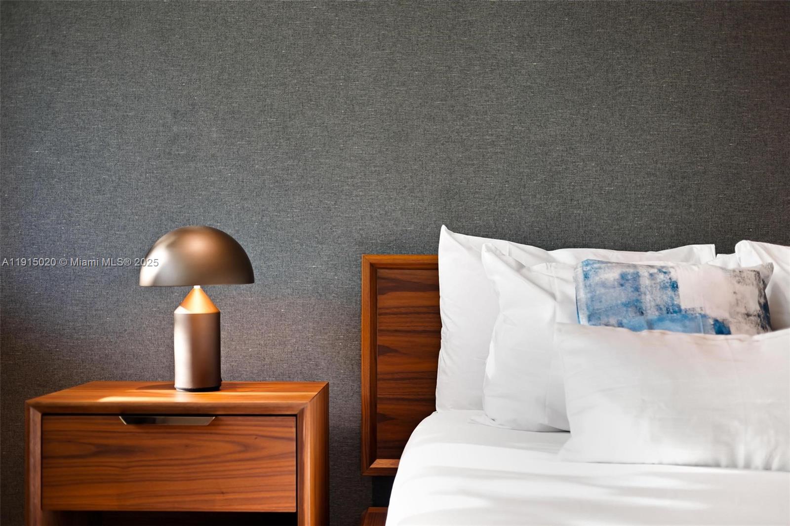 77 SW 18th Ter #N/A Miami, FL 33129