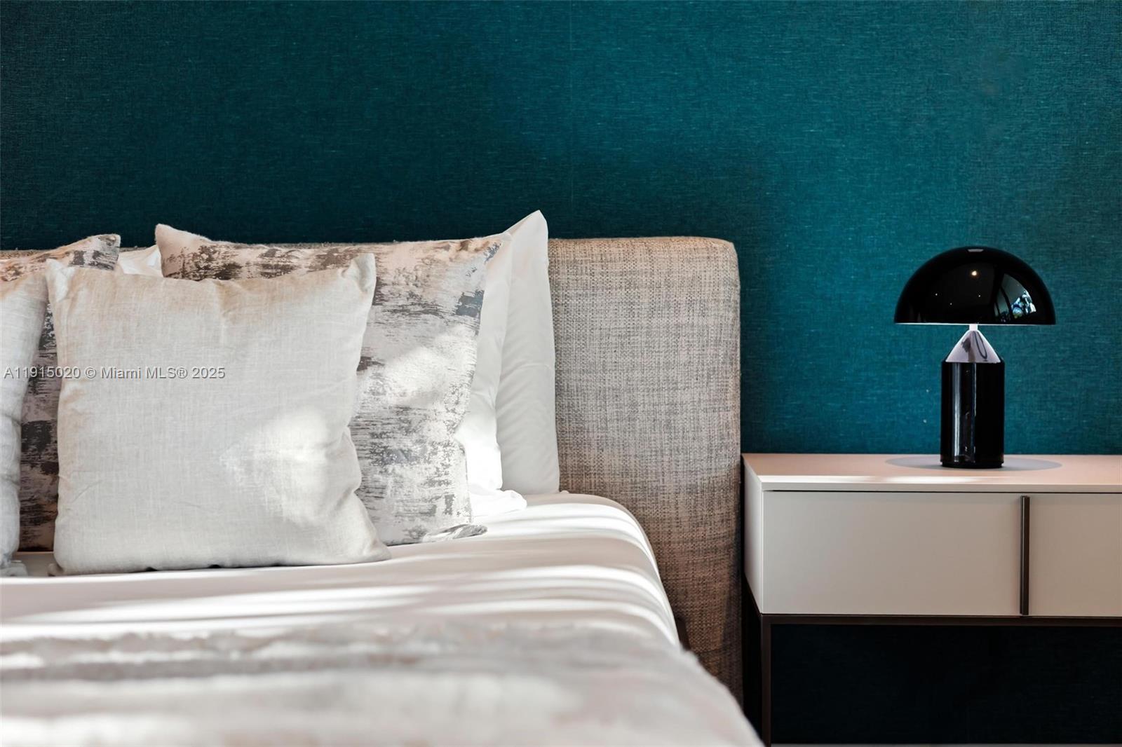 77 SW 18th Ter #N/A Miami, FL 33129