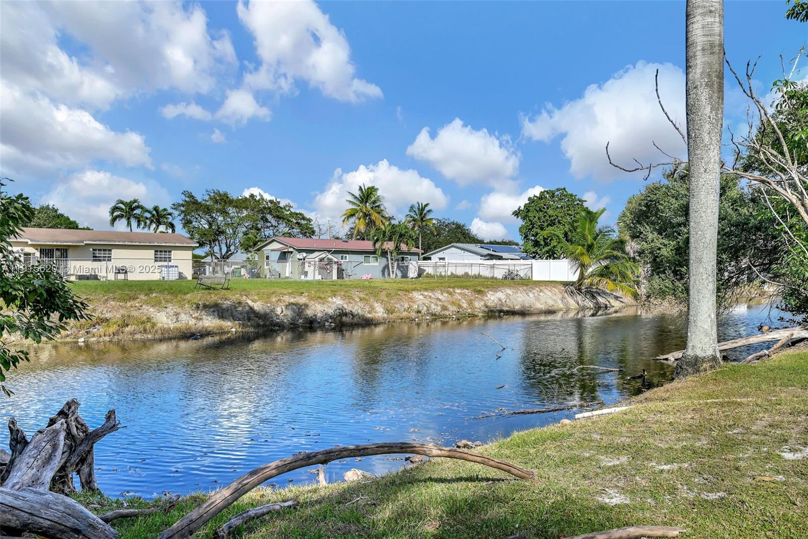 2931 NW 190th St Miami Gardens, FL 33056