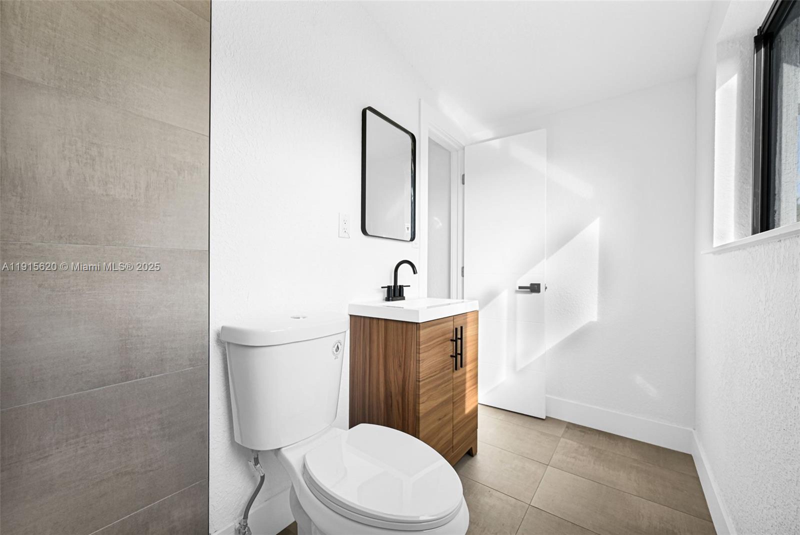 2931 NW 190th St Miami Gardens, FL 33056