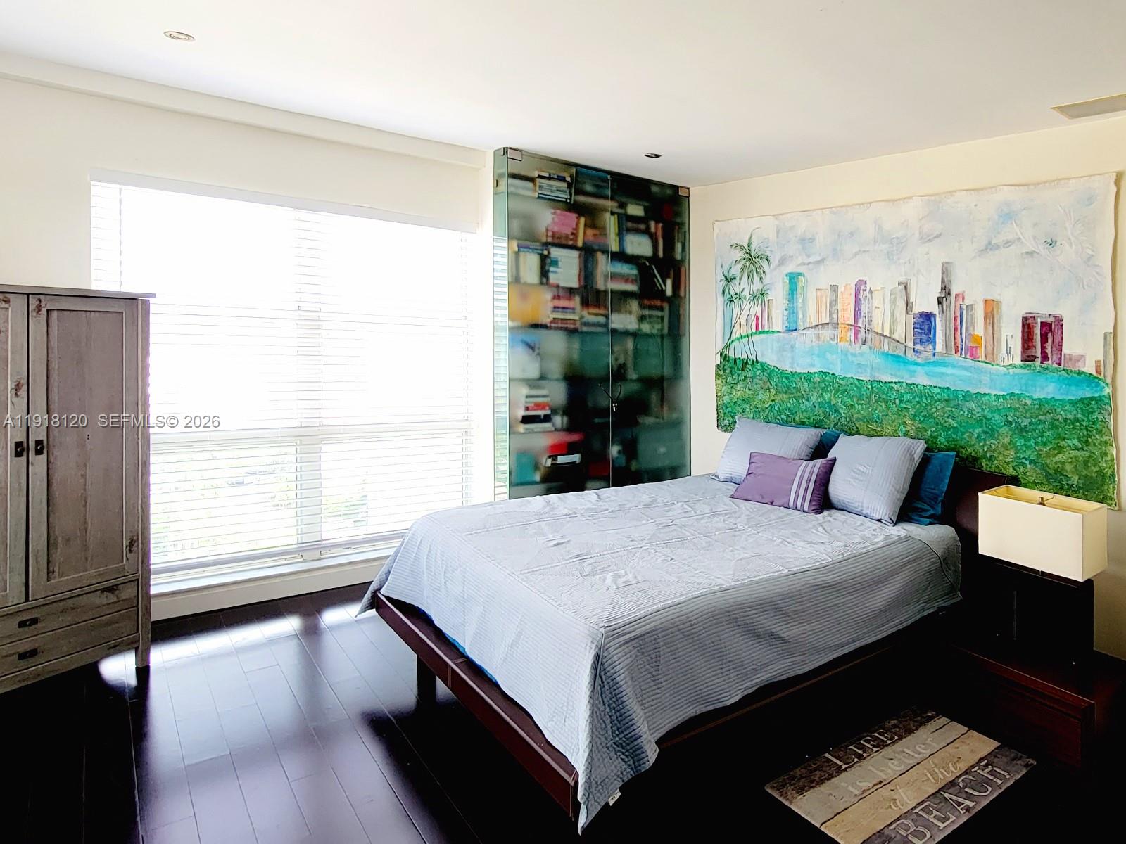 77 Crandon Blvd #10A Key Biscayne, FL 33149