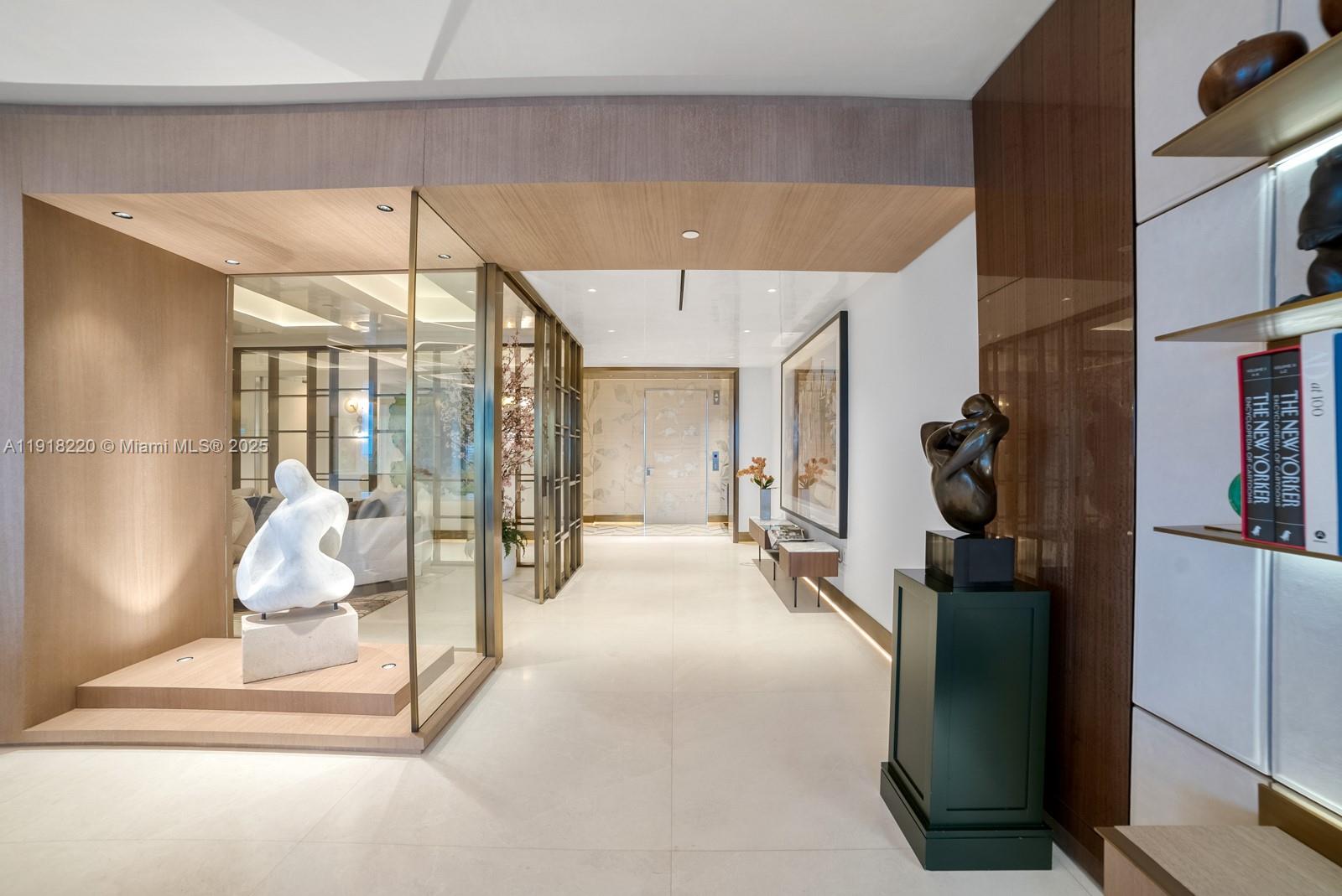 6800 Fisher Is Dr #6864 Miami Beach, FL 33109