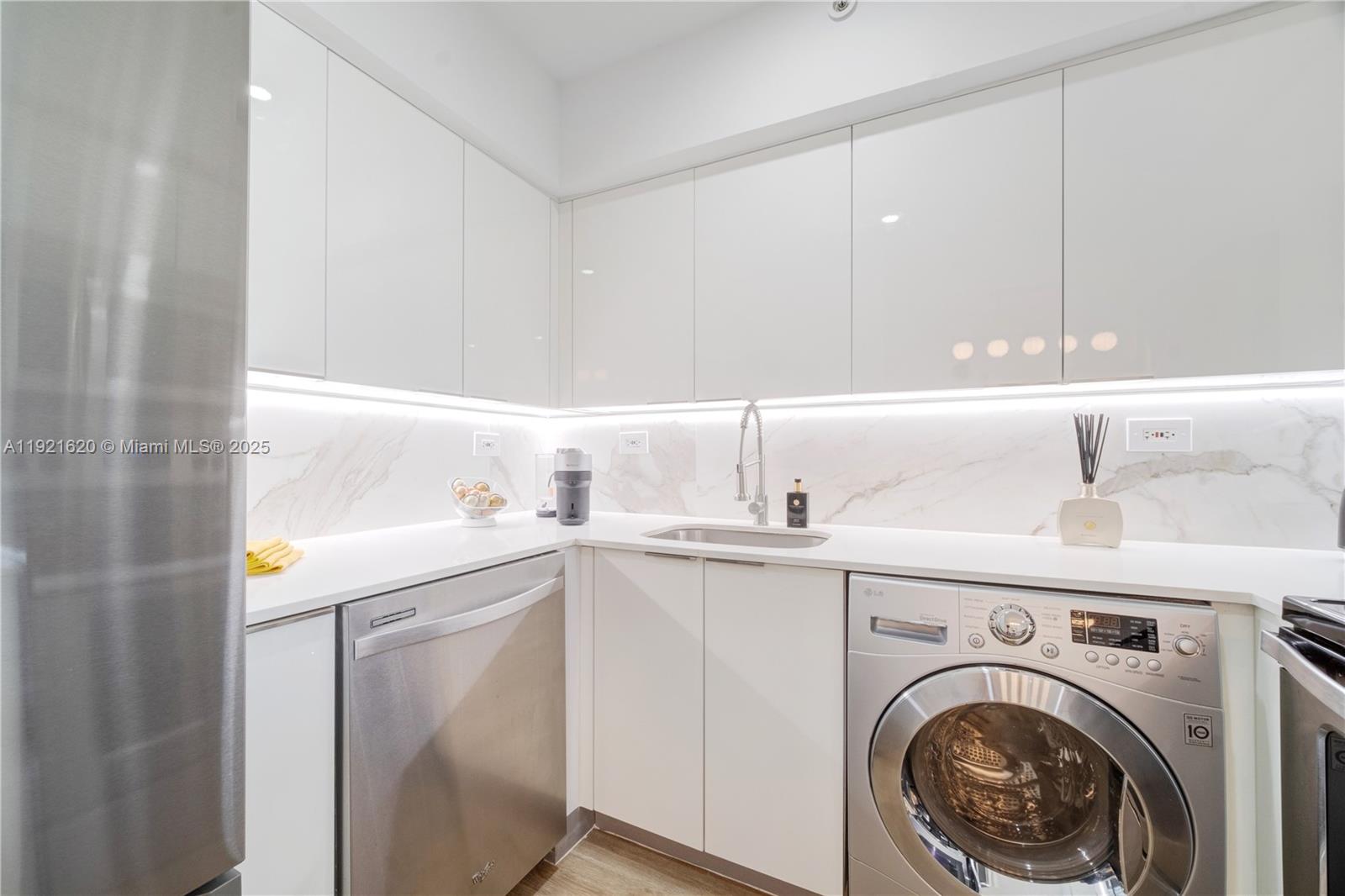 image Flamingo South Beach9