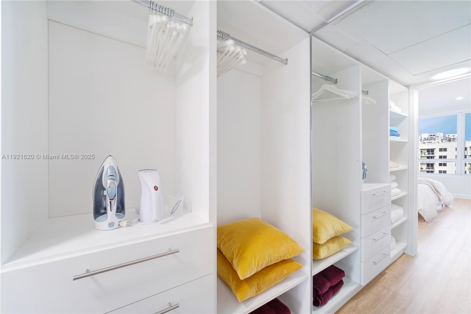 image Flamingo South Beach24