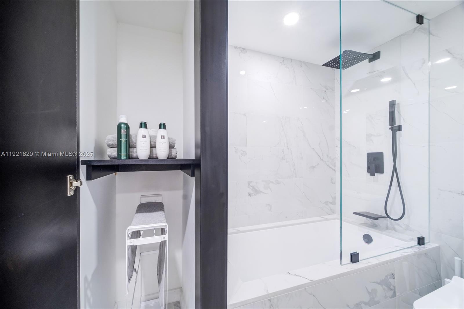 image Flamingo South Beach27