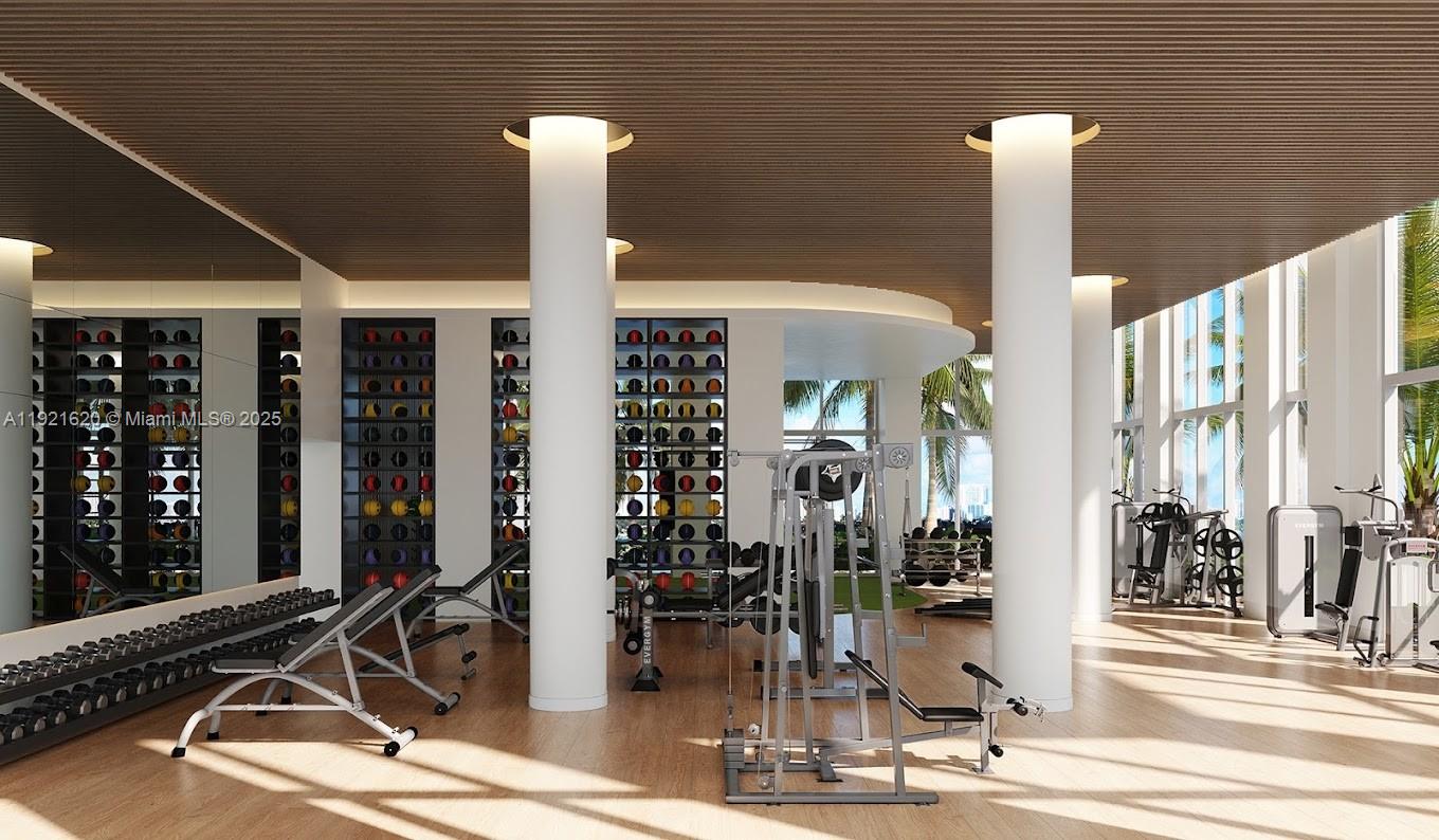 image Flamingo South Beach36