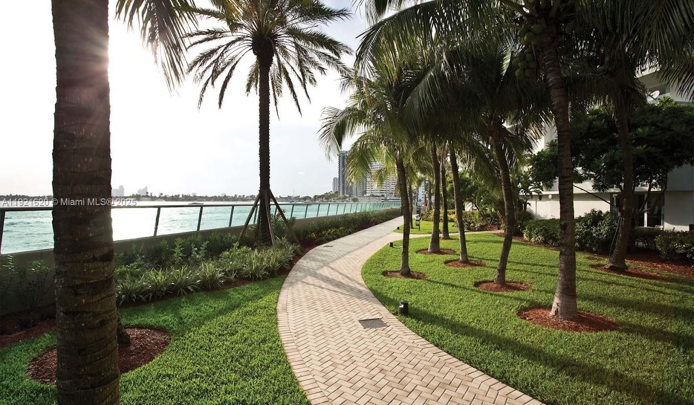 image Flamingo South Beach47