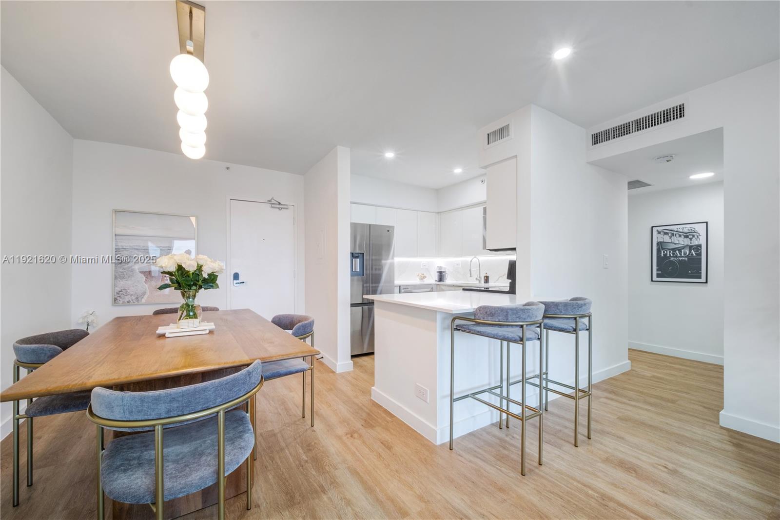 image Flamingo South Beach4