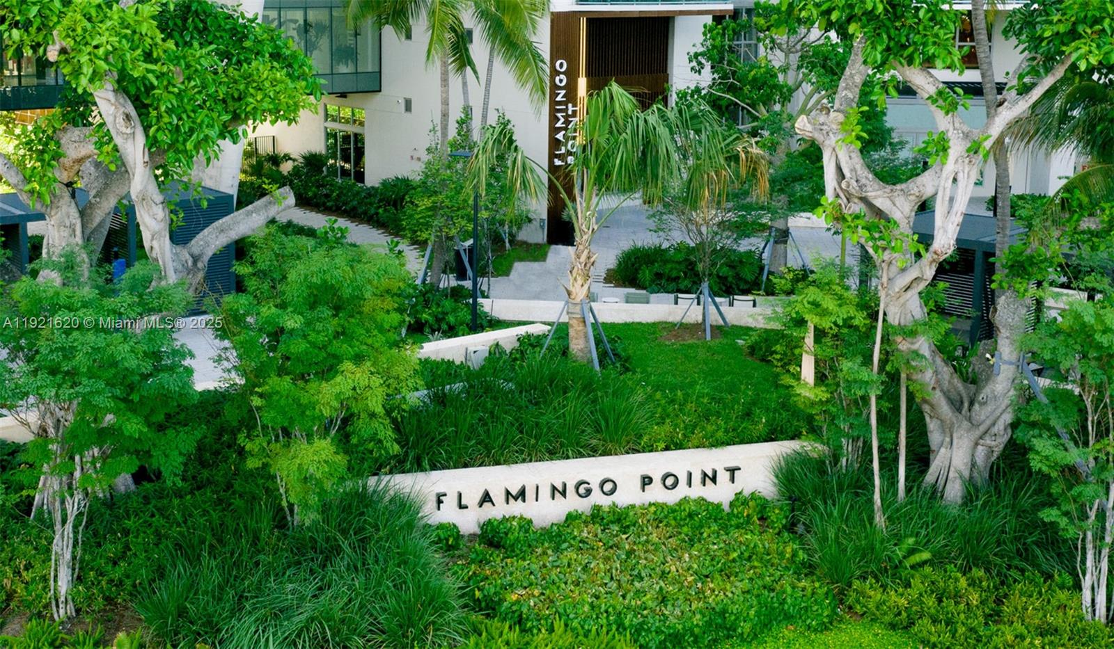 image Flamingo South Beach49