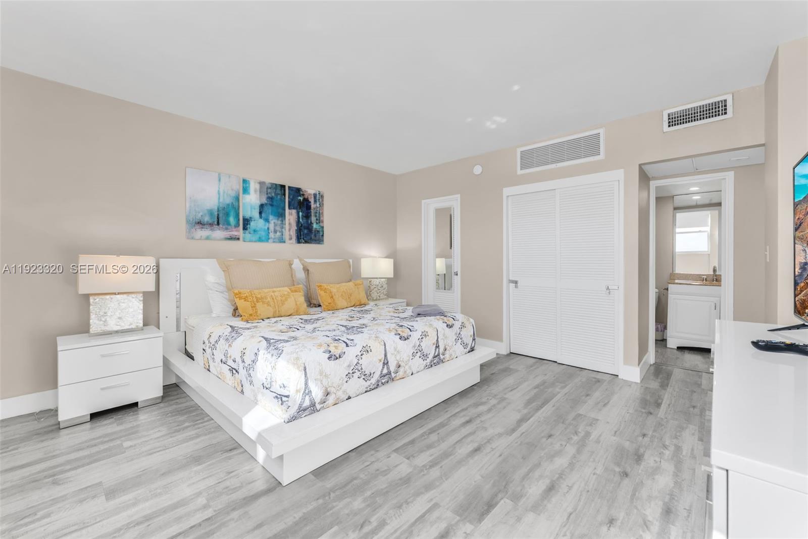 3901 S Ocean Dr #10L Hollywood, FL 33019