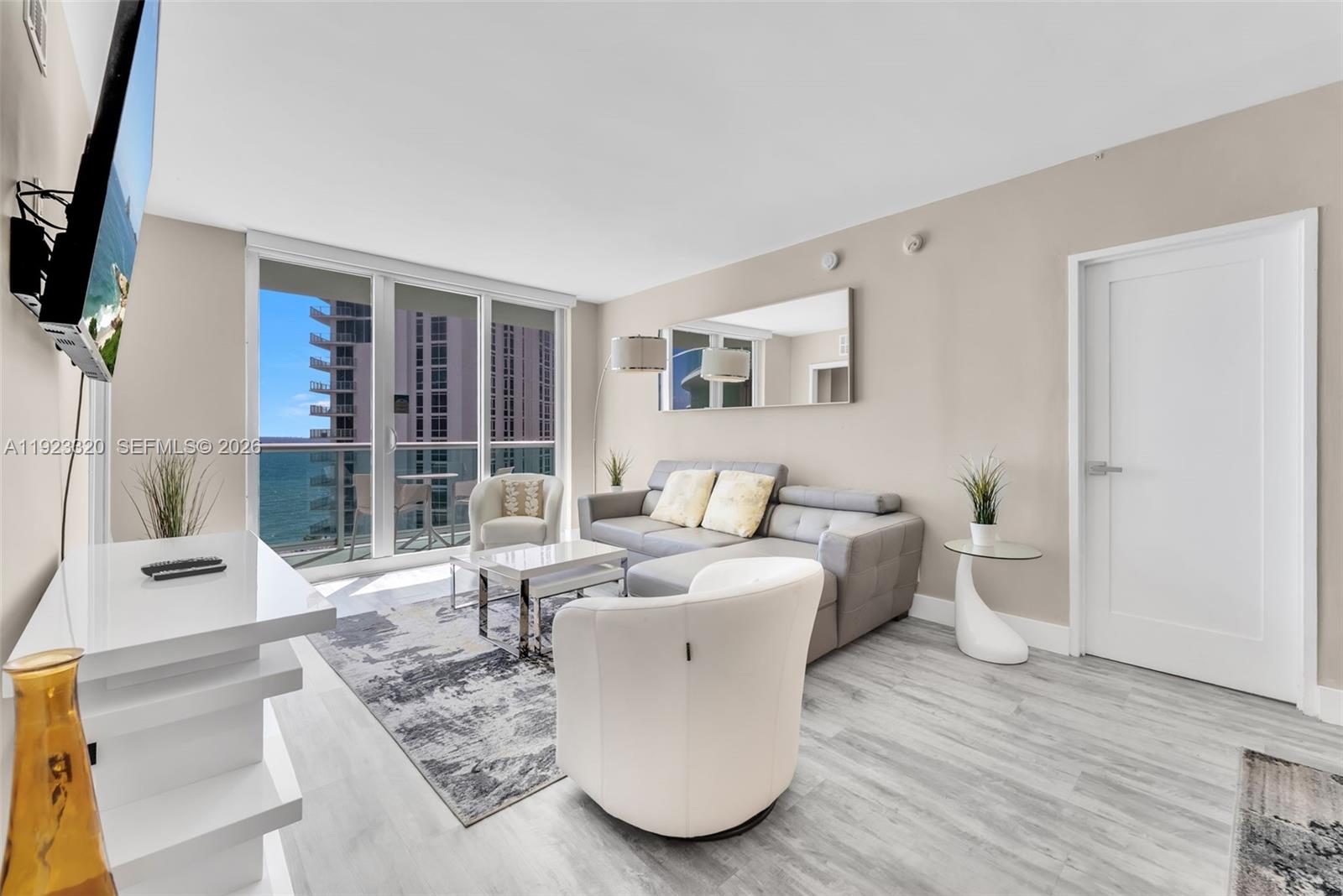 3901 S Ocean Dr #10L Hollywood, FL 33019