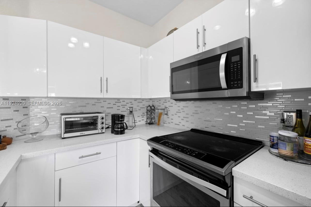 8362 NW 107th Ct #7-24 Doral, FL 33178