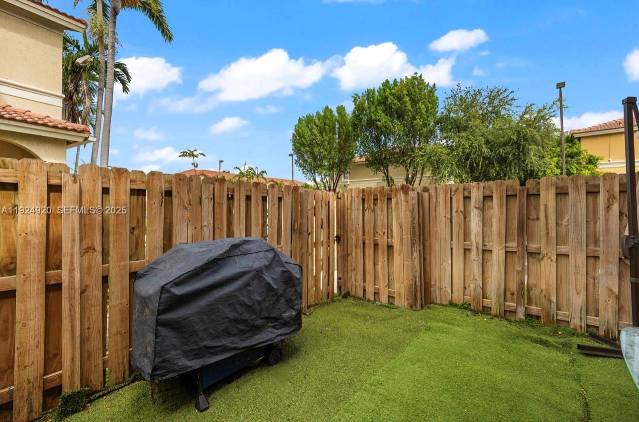 8362 NW 107th Ct #7-24 Doral, FL 33178