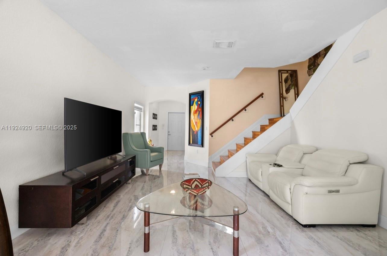 8362 NW 107th Ct #7-24 Doral, FL 33178