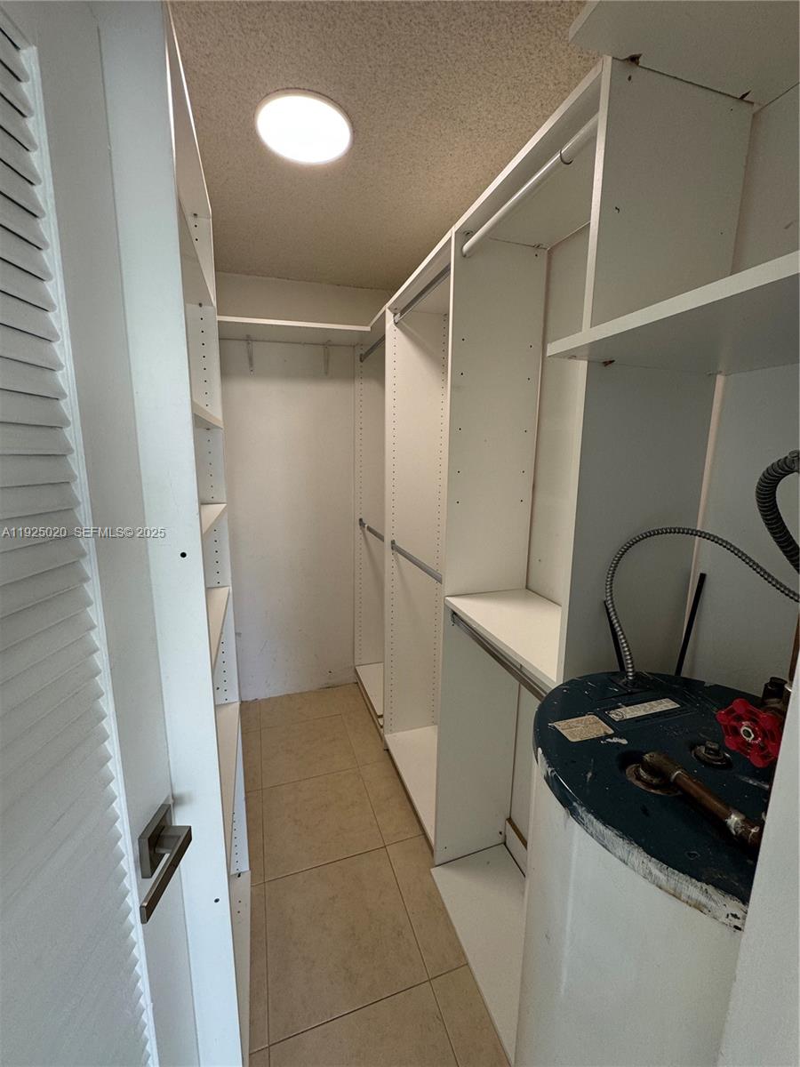 145 SE 25th Rd #601 Miami, FL 33129