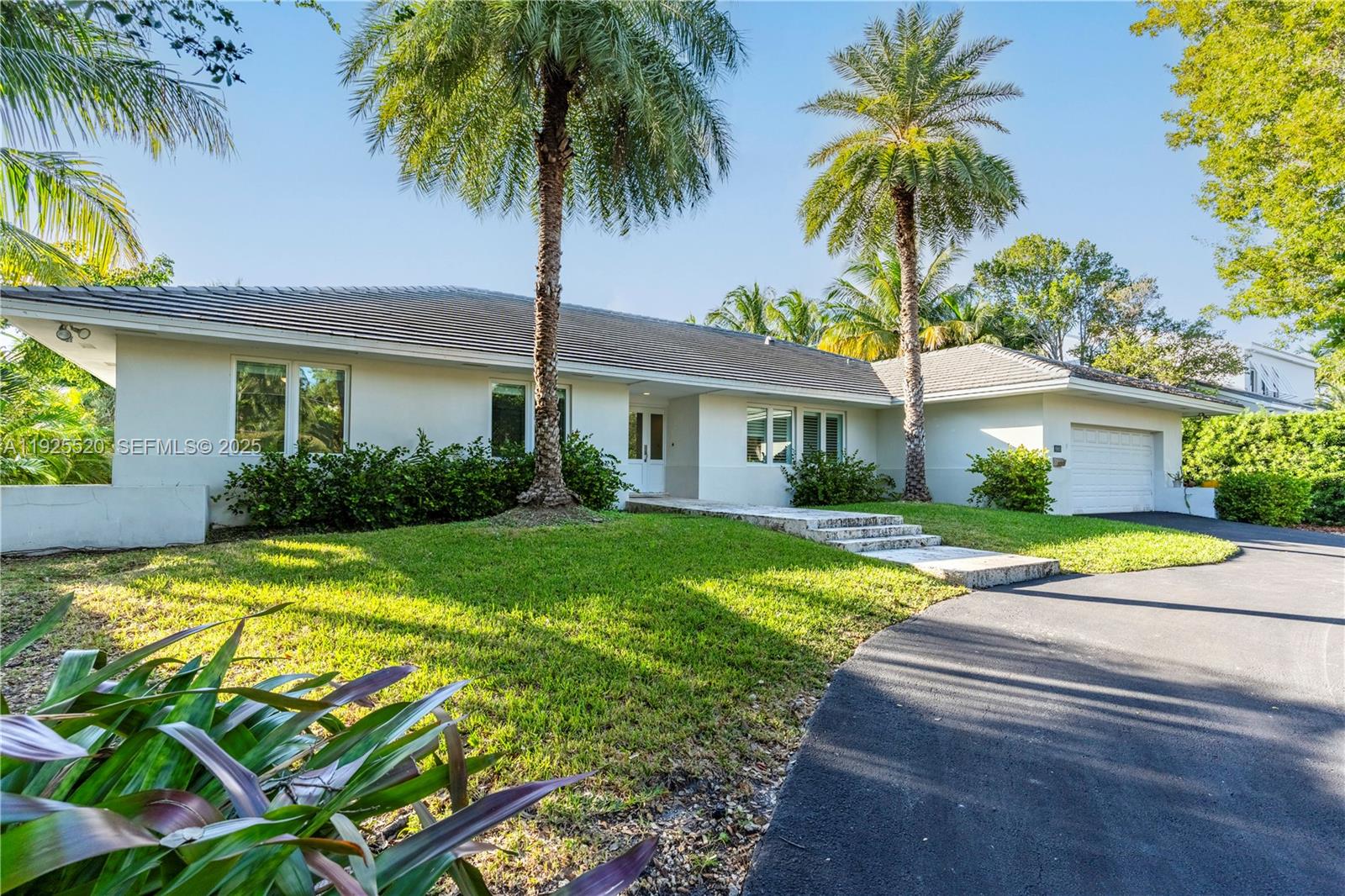 6960 Sunrise Dr Coral Gables, FL 33133