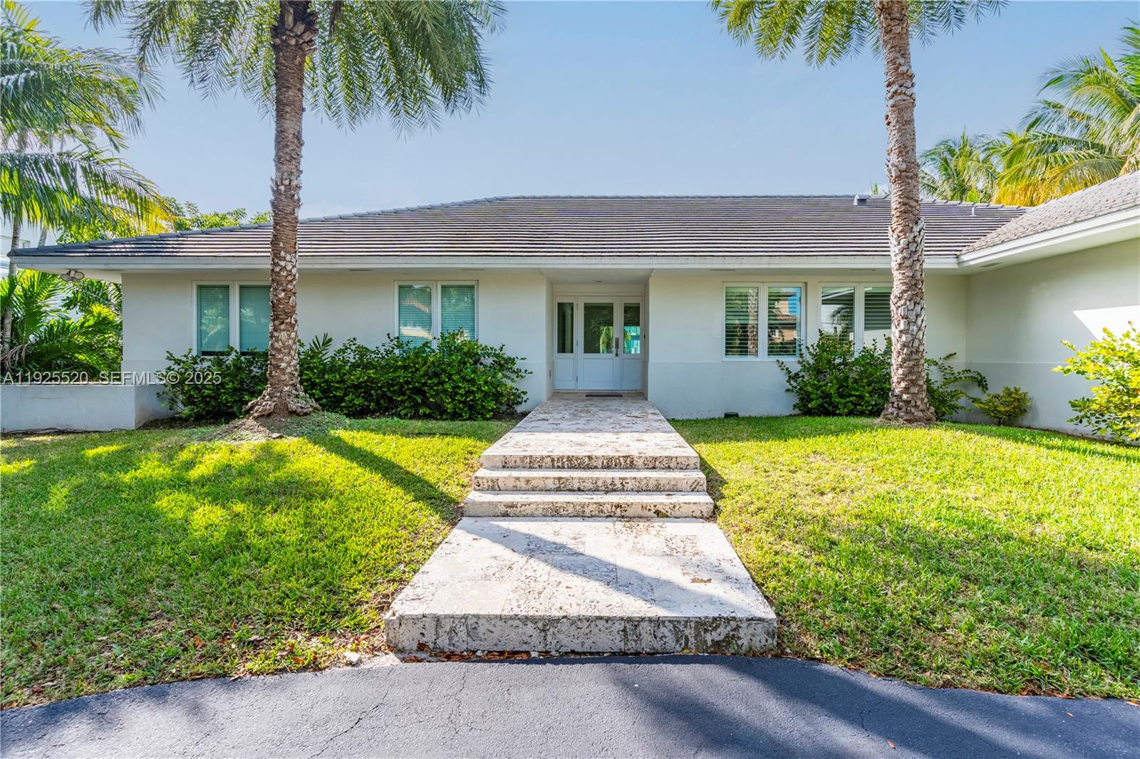 6960 Sunrise Dr Coral Gables, FL 33133