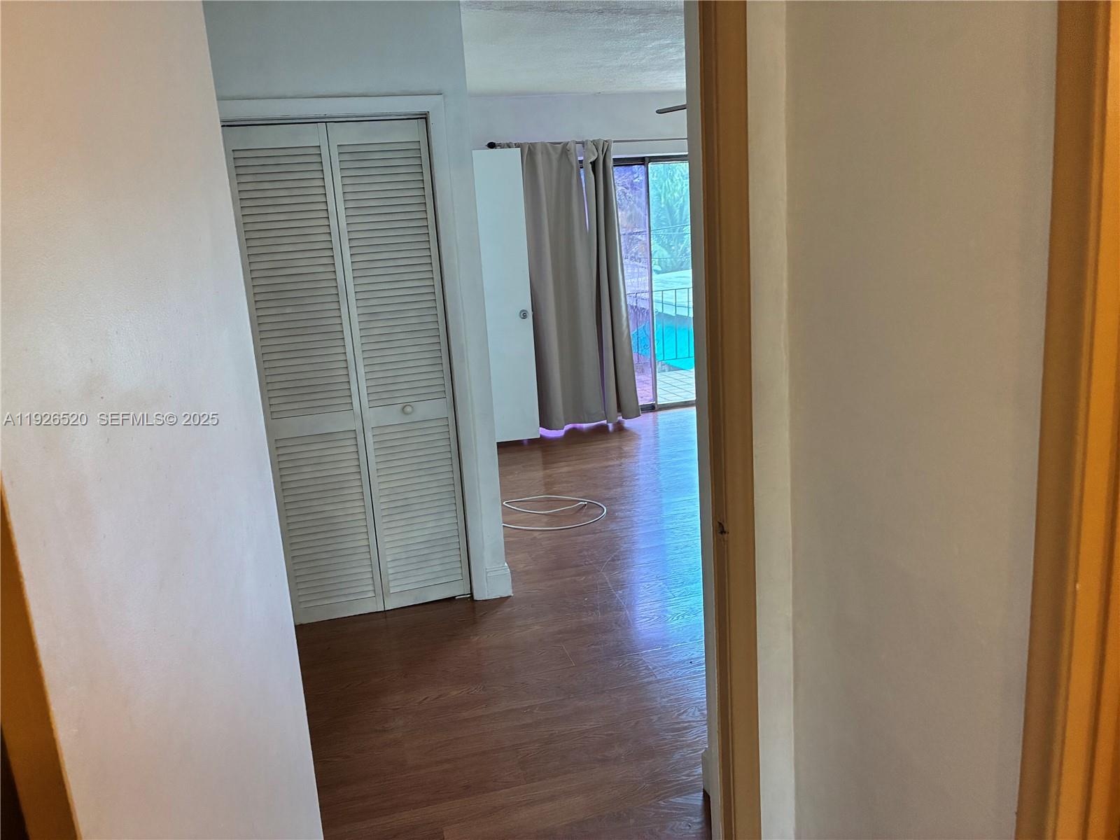 13514 NE 23rd Pl North Miami, FL 33181