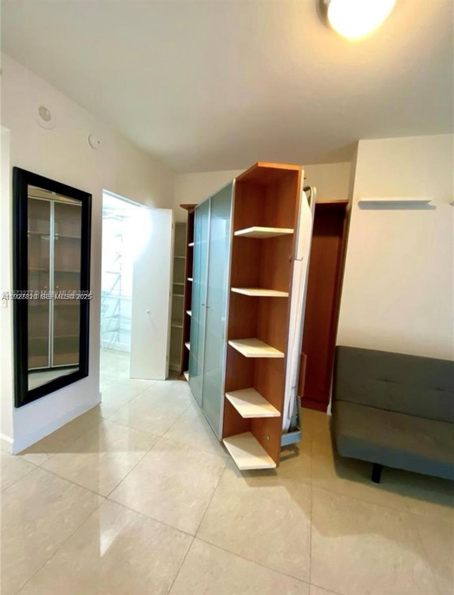 image Latitude on the River12