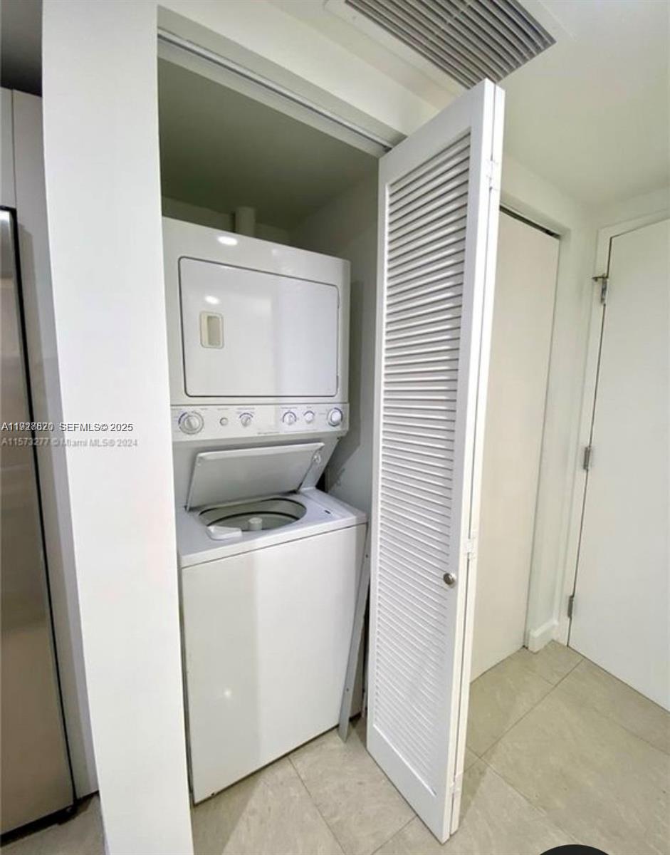 image Latitude on the River18