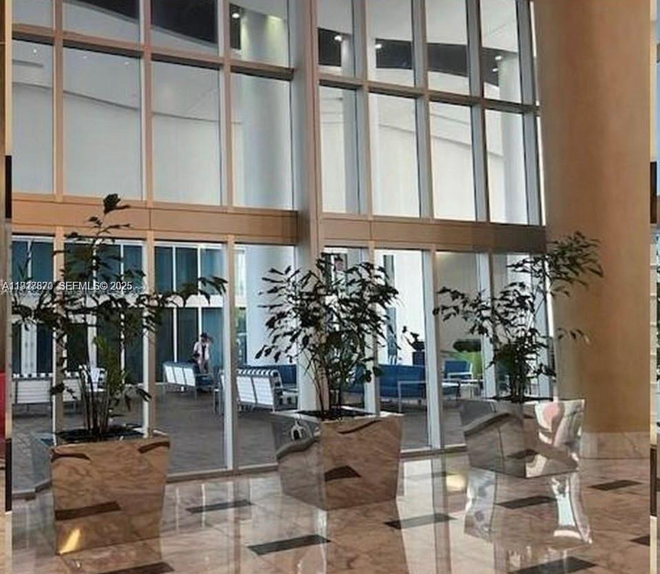 image Latitude on the River27