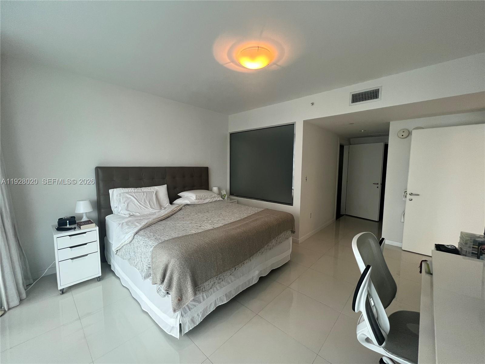 image Epic West Condo13