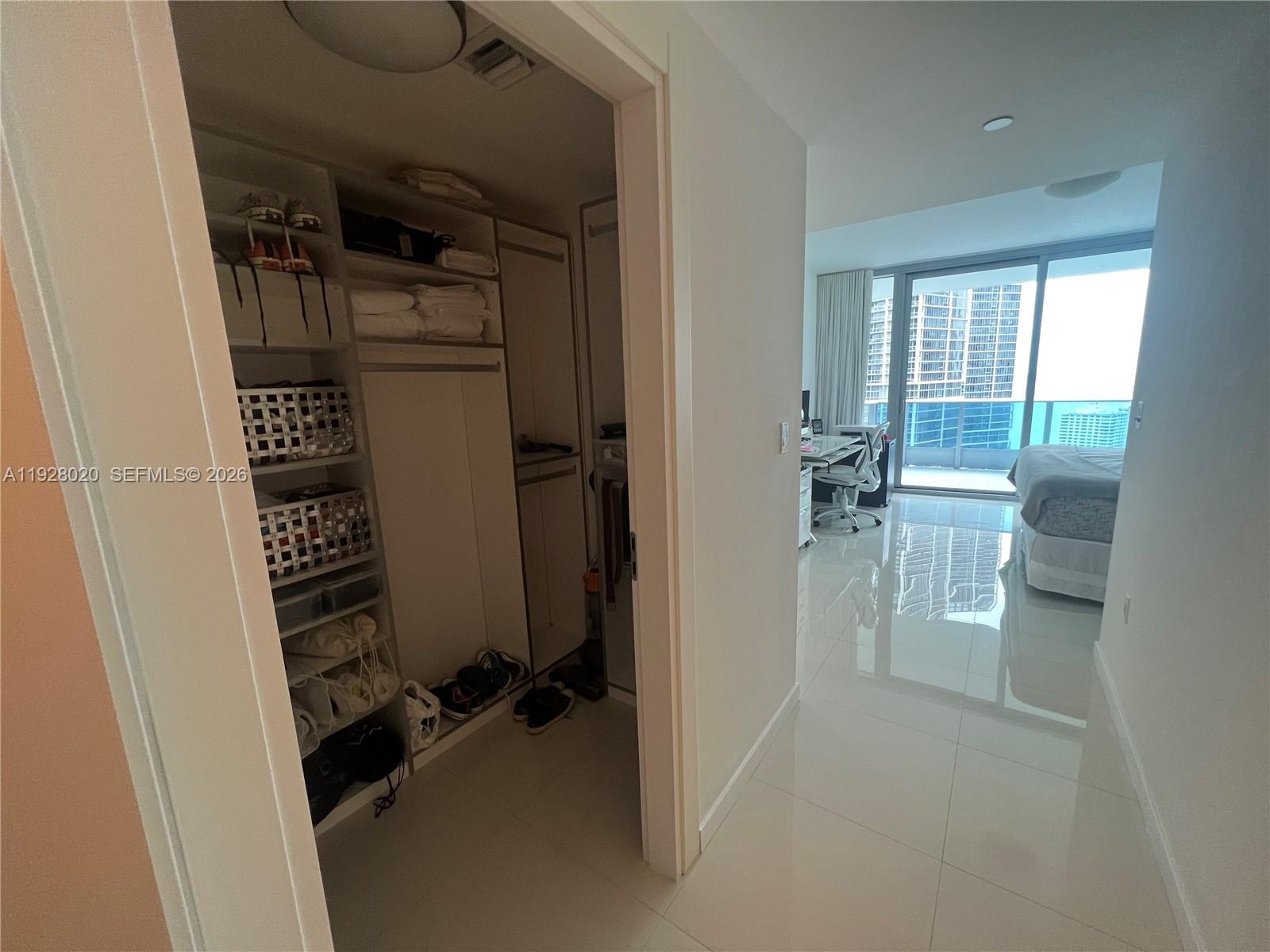 image Epic West Condo16