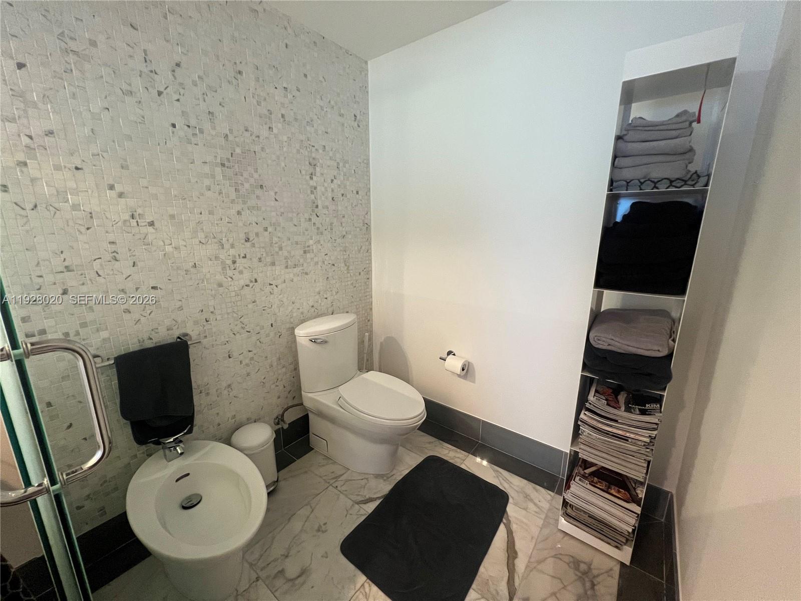 image Epic West Condo18