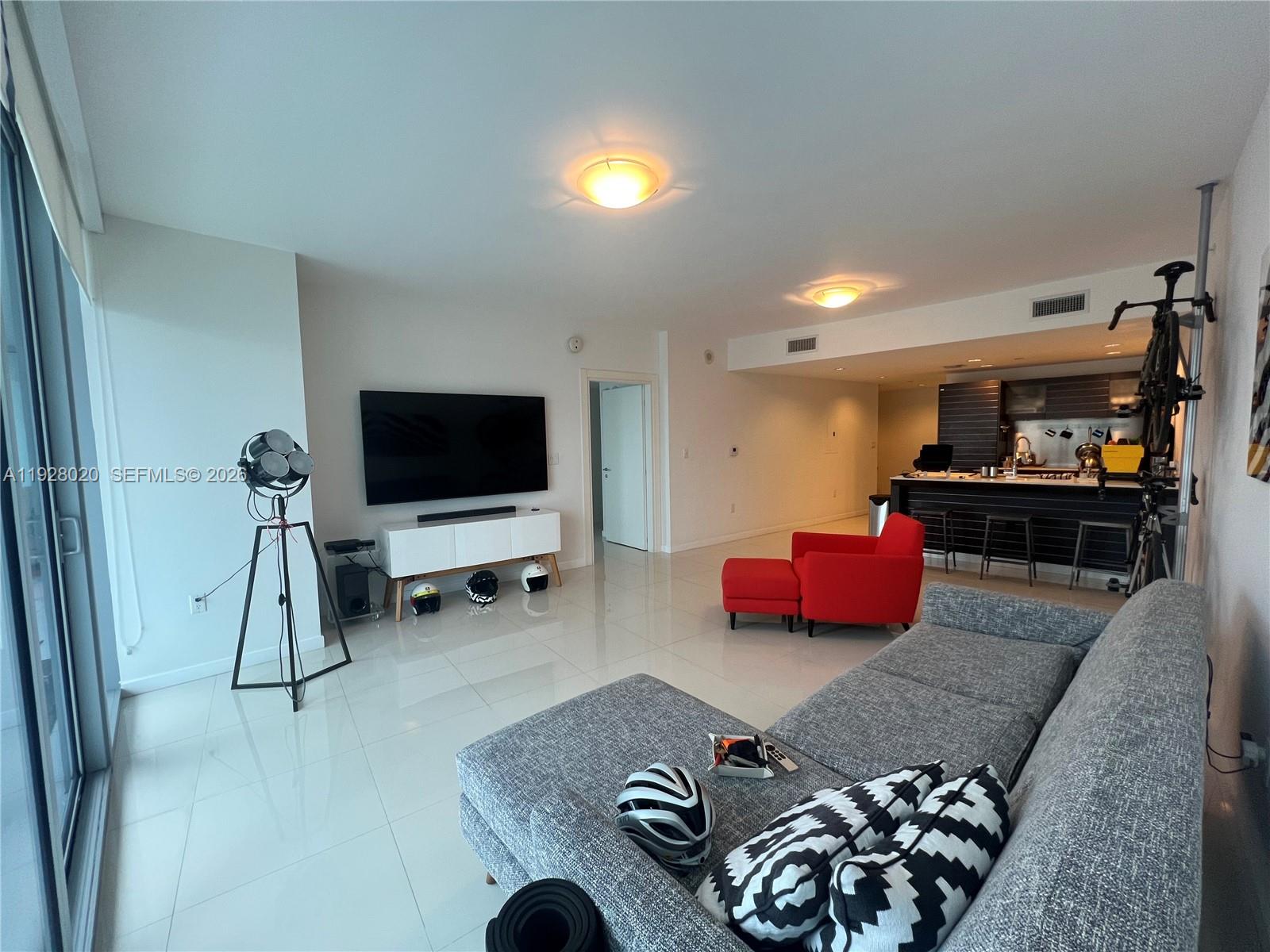 image Epic West Condo7