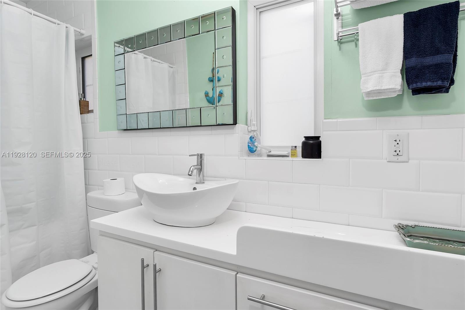 745-747 Lenox Ave Miami Beach, FL 33139