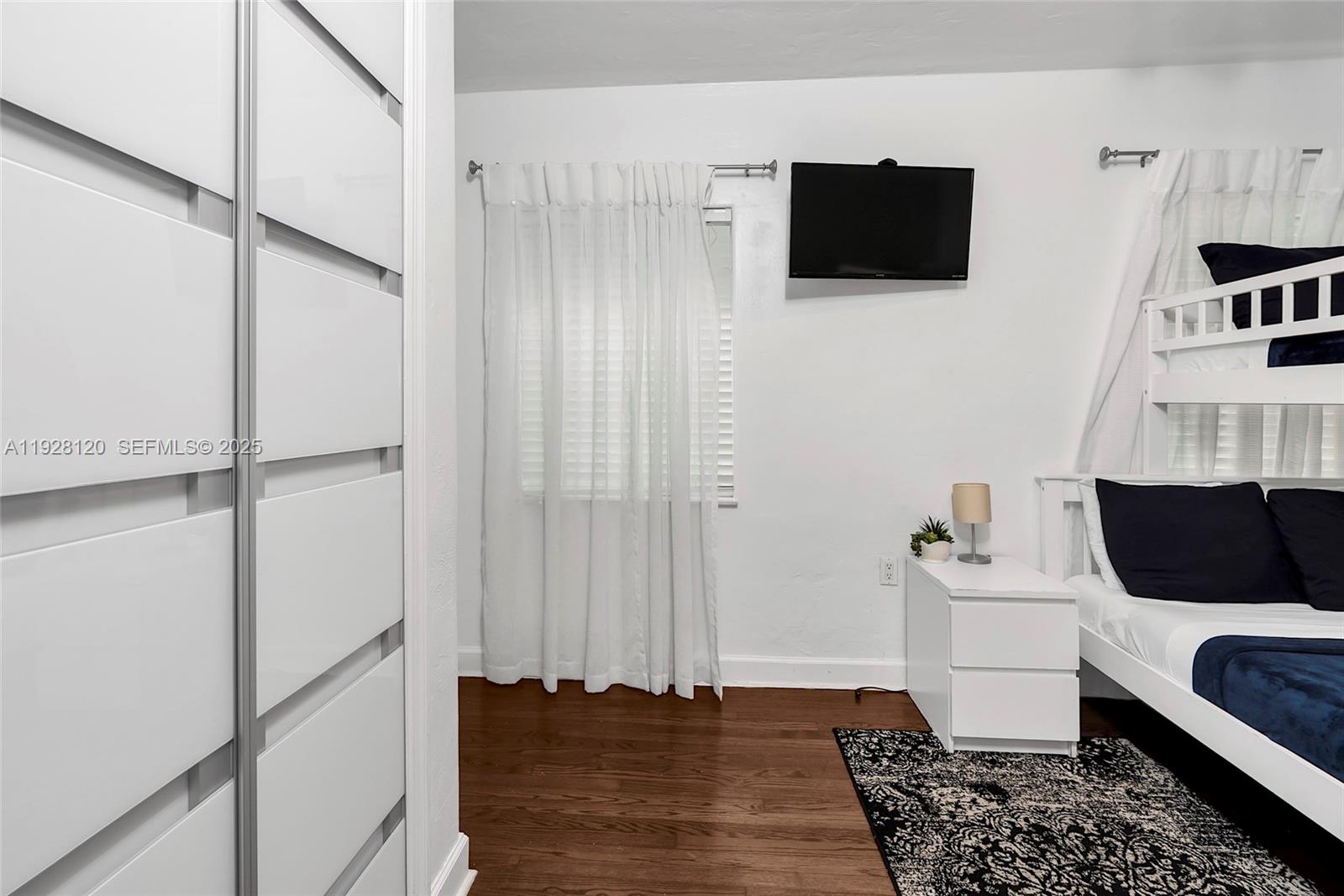 745-747 Lenox Ave Miami Beach, FL 33139