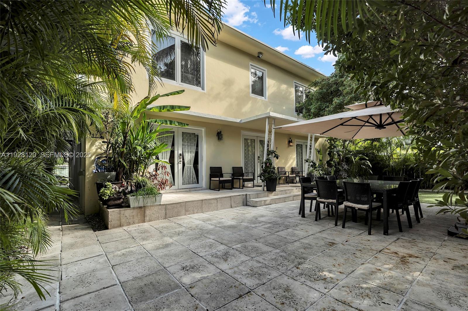 745-747 Lenox Ave Miami Beach, FL 33139