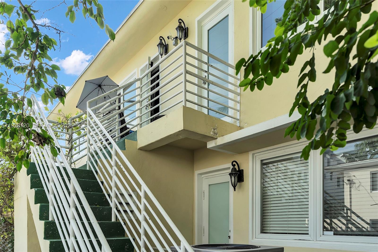 745-747 Lenox Ave Miami Beach, FL 33139