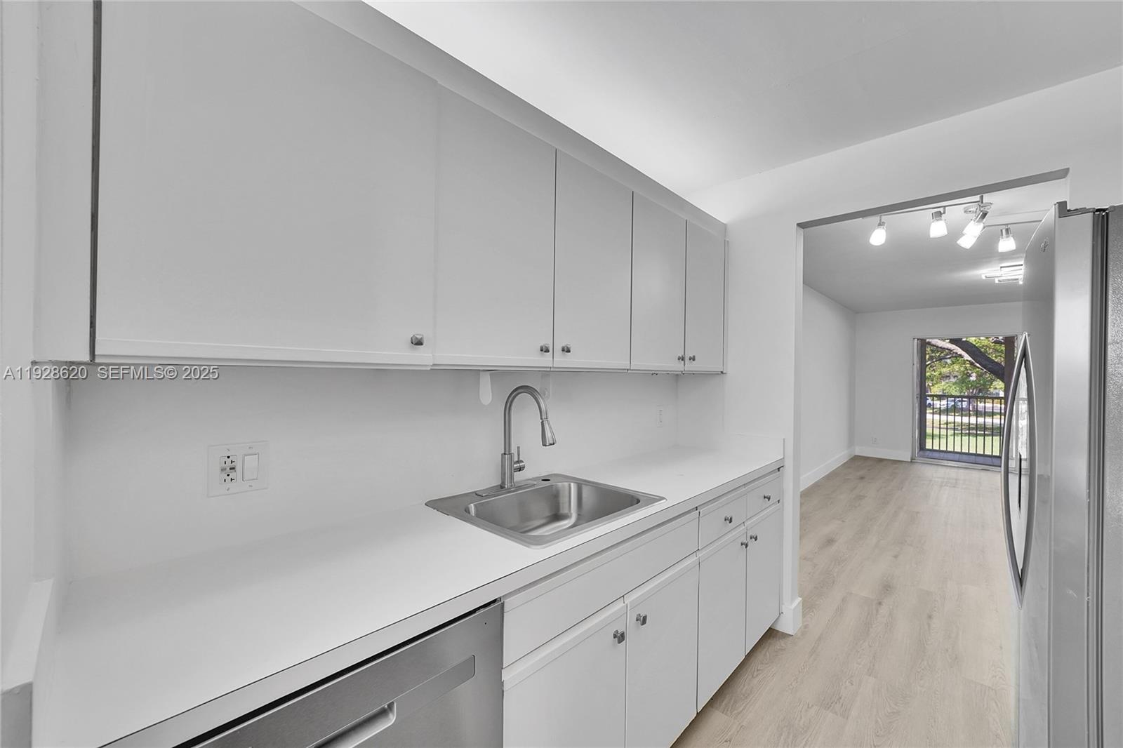 1200 SW 124th Ter #207O