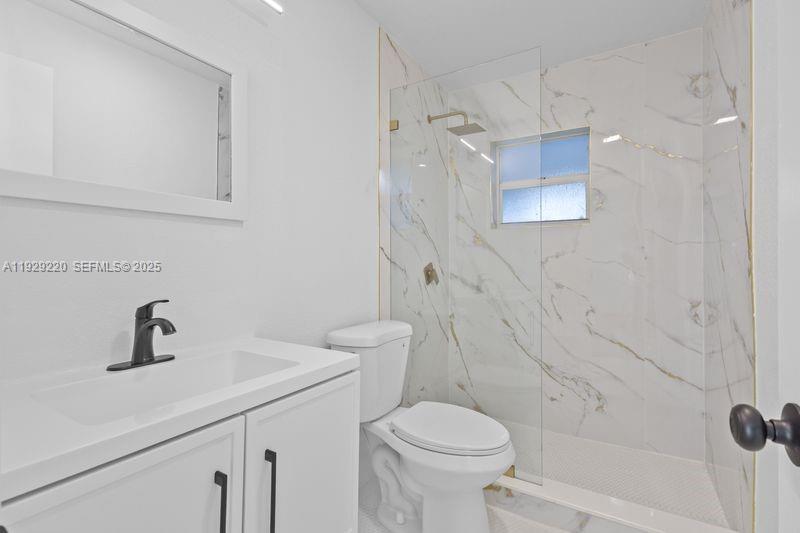 256 NW 78th Ter Margate, FL 33063