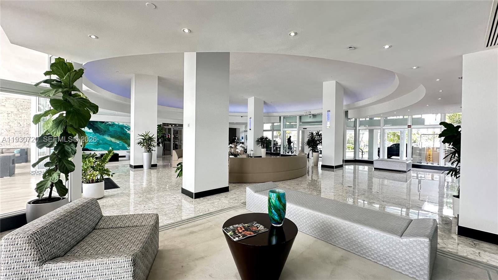 1200 West Ave #329 Miami Beach, FL 33139