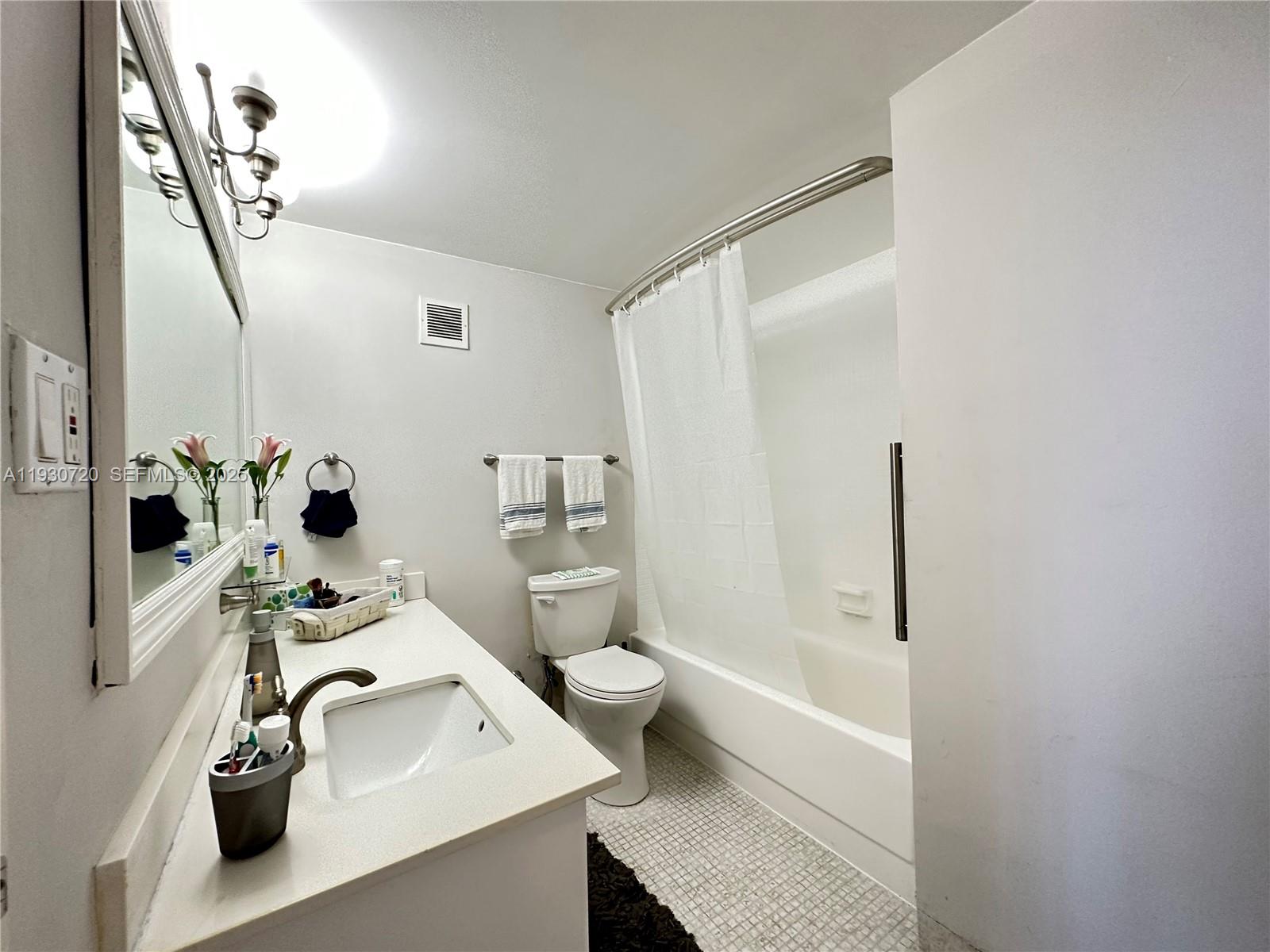 image Mirador 1200 (North Tower)6