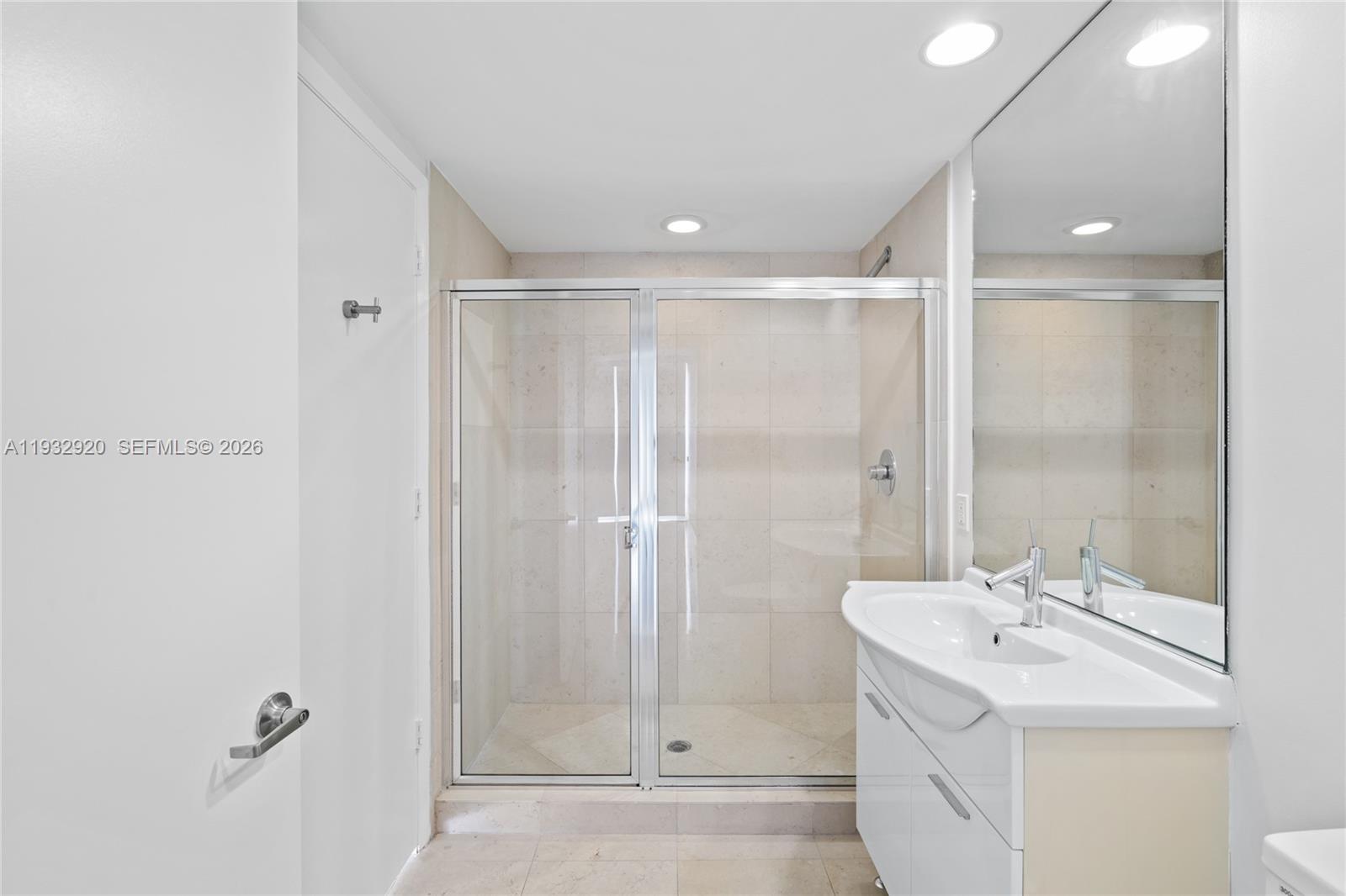 image Icon Brickell II39
