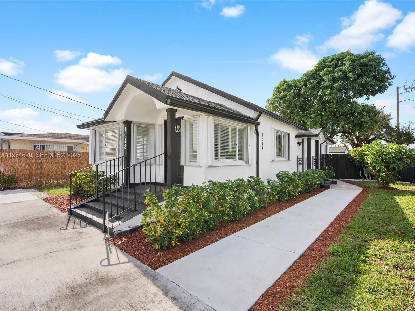 1048 NW 33rd Ave Miami, FL 33125
