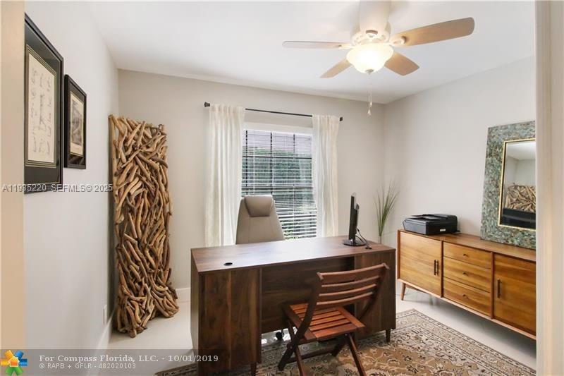 12180 NW 2nd St Coral Springs, FL 33071