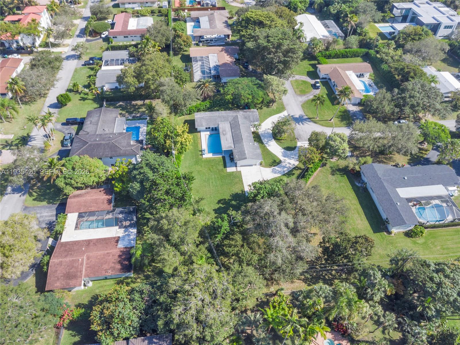 7465 SW 135th St Pinecrest, FL 33156