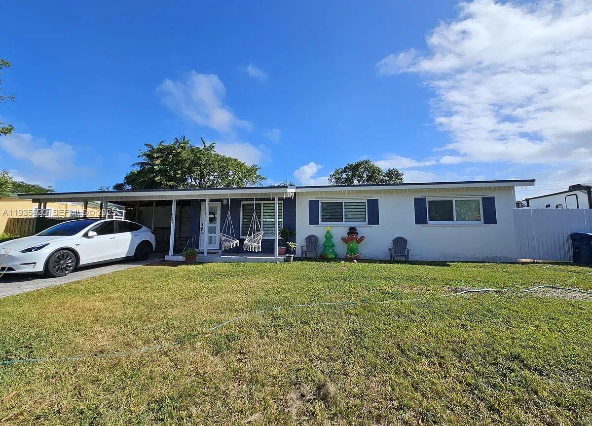 19741 Eagle Nest Rd Cutler Bay, FL 33157