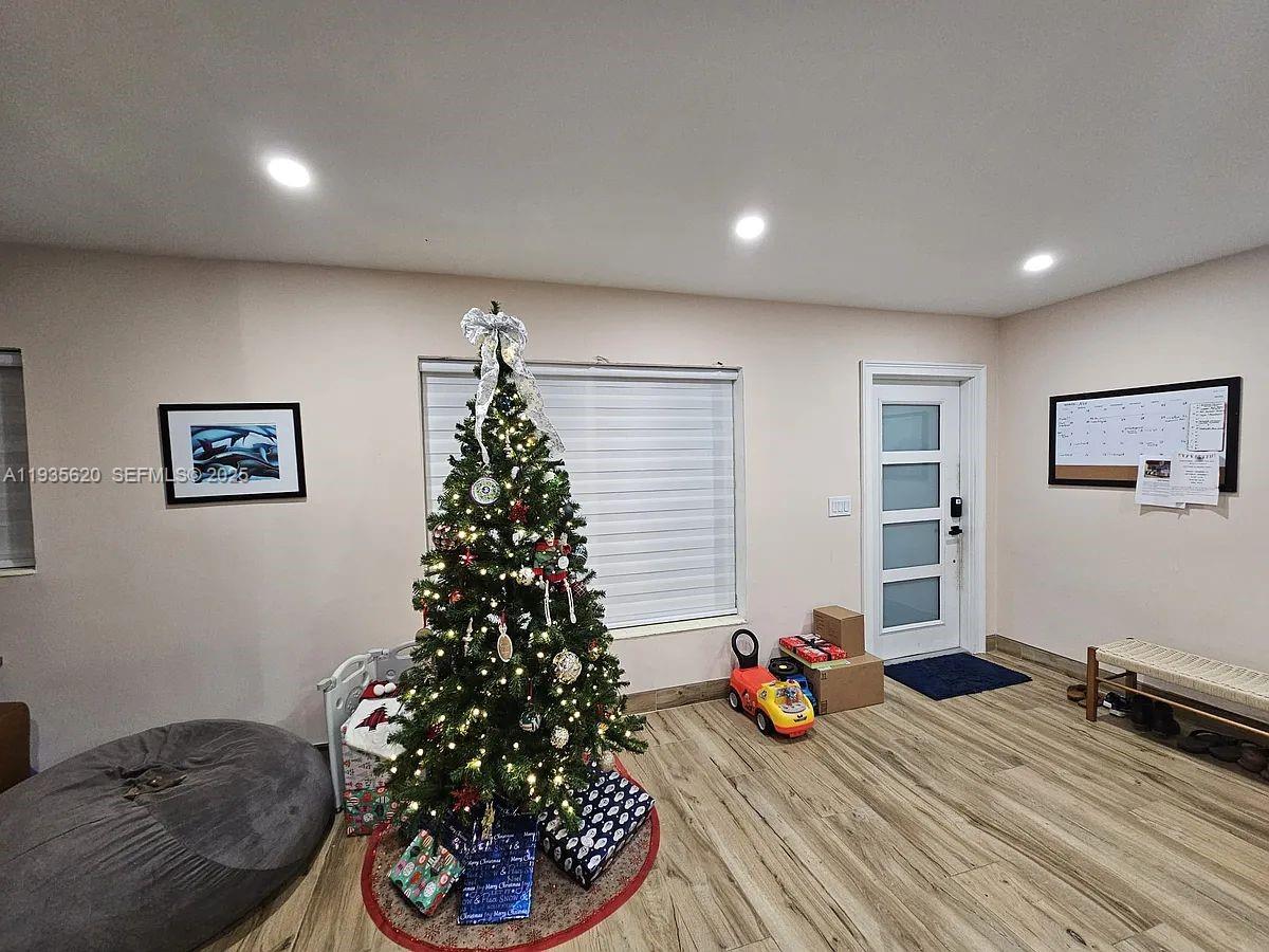 19741 Eagle Nest Rd Cutler Bay, FL 33157