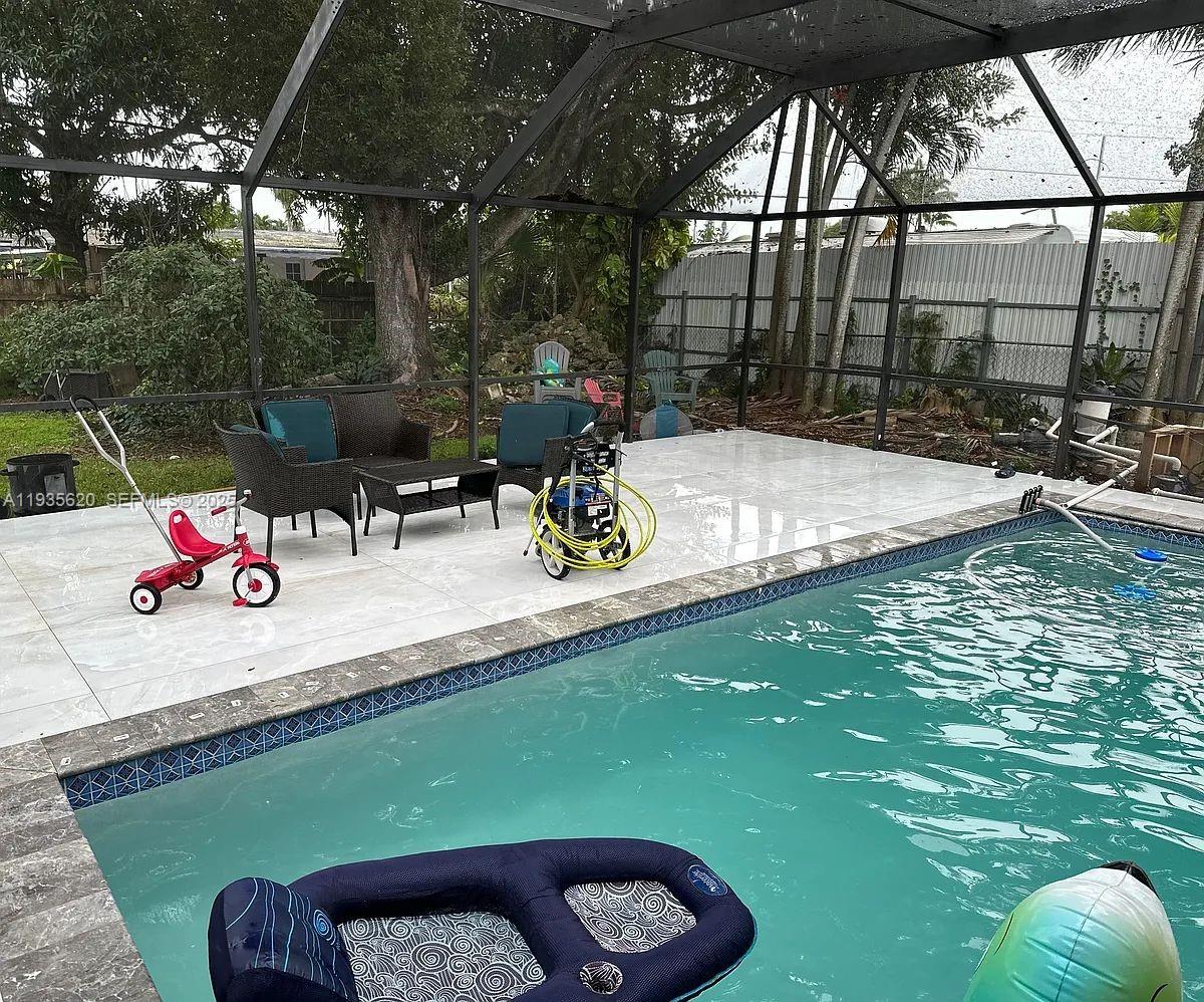 19741 Eagle Nest Rd Cutler Bay, FL 33157