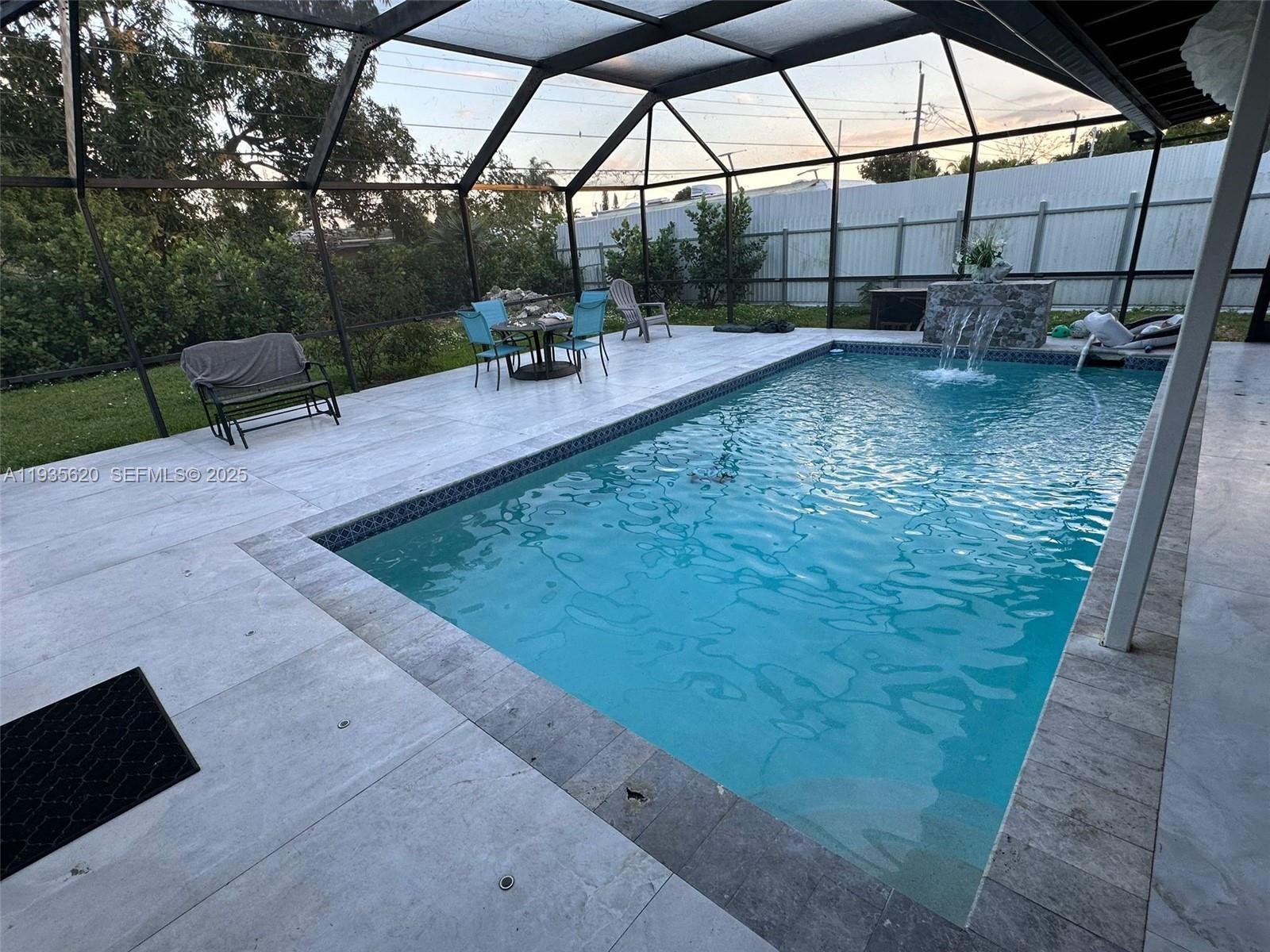 19741 Eagle Nest Rd Cutler Bay, FL 33157