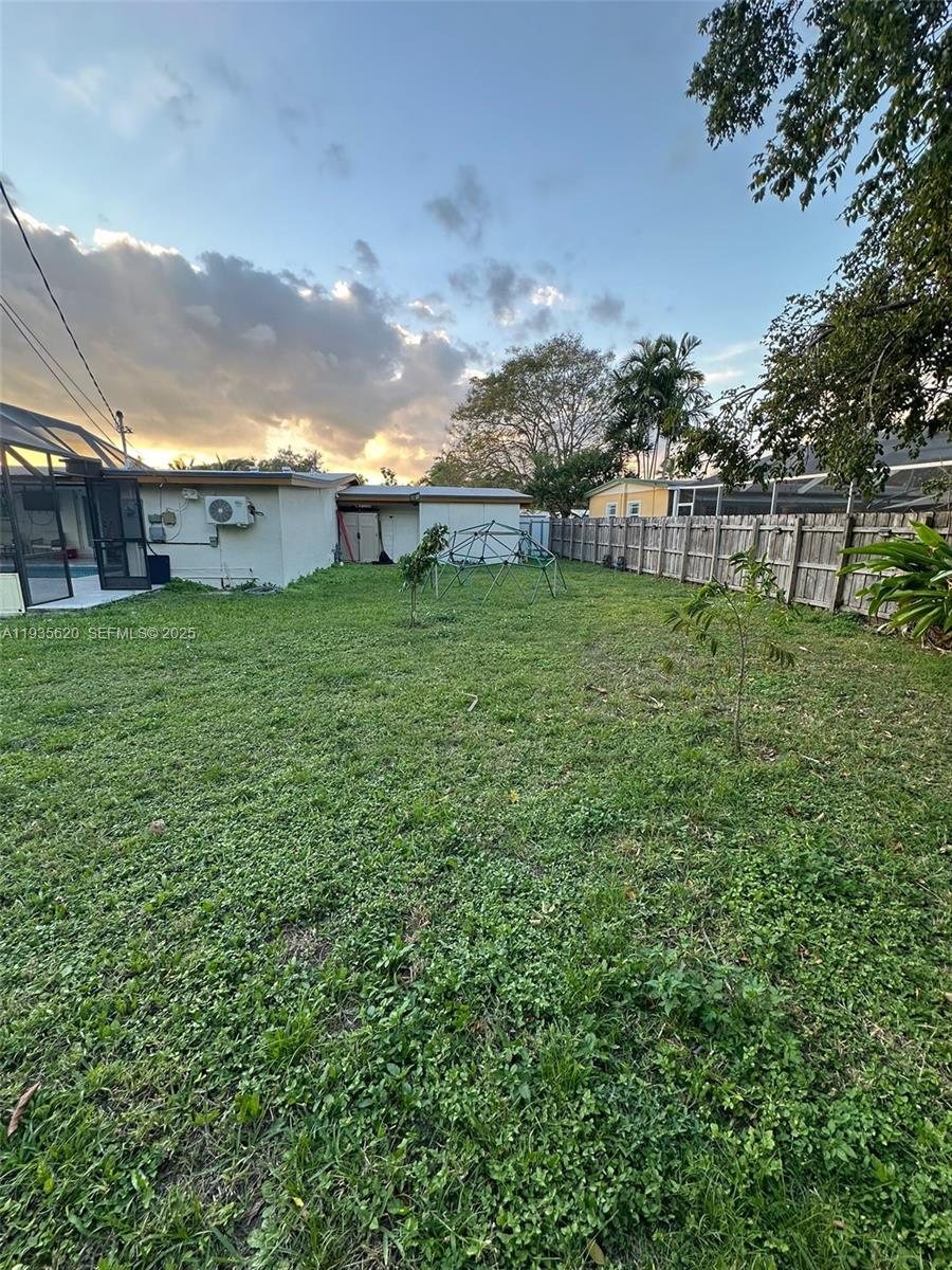 19741 Eagle Nest Rd Cutler Bay, FL 33157