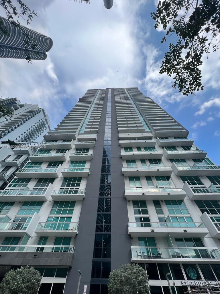 image The Bond on Brickell10
