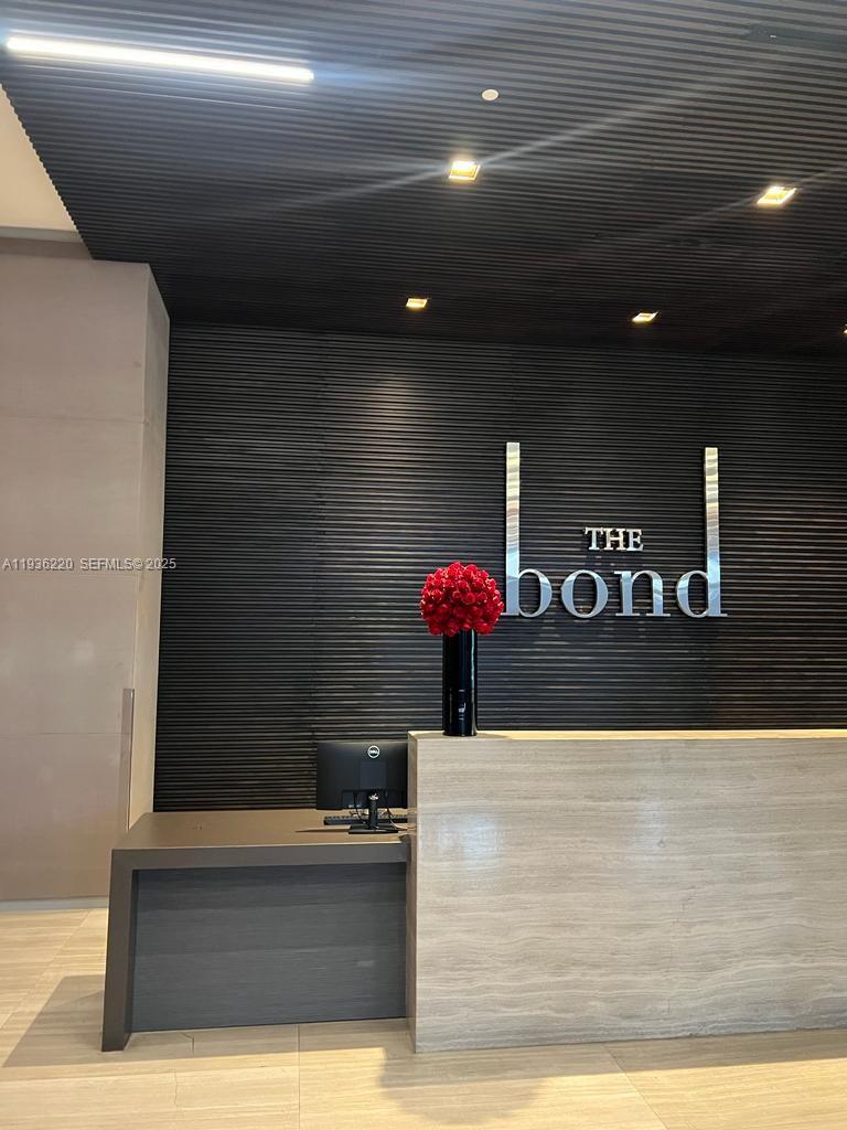 image The Bond on Brickell16